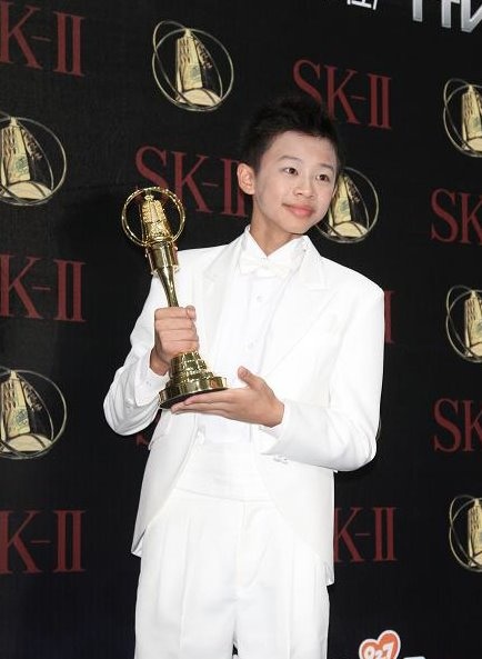 客家戲學系吳政迪榮獲第45屆金鐘獎最佳男主角